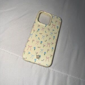 Floral Patterned Phone Case - Cream